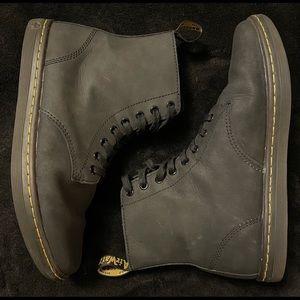 Dr. Martens Black Leather Men’s Boots Size 10